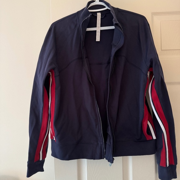 Lululemon Define jacket - Picture 1 of 3